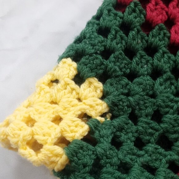 Vintage Crochet Blanket - Picture 5 of 6